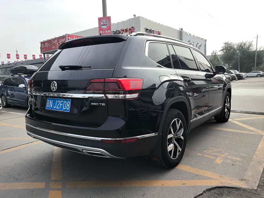 Volkswagen Teramont 2019 car image #16