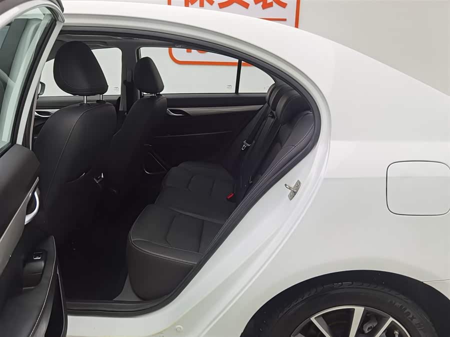 GEELY 2023 car image #16