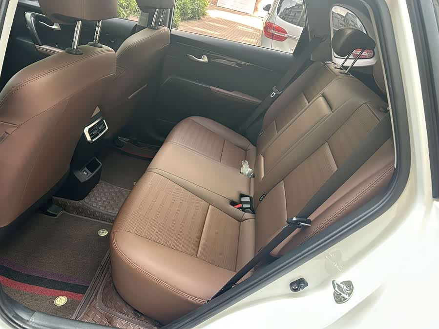 起亚 智跑 2022 汽车图片 #16