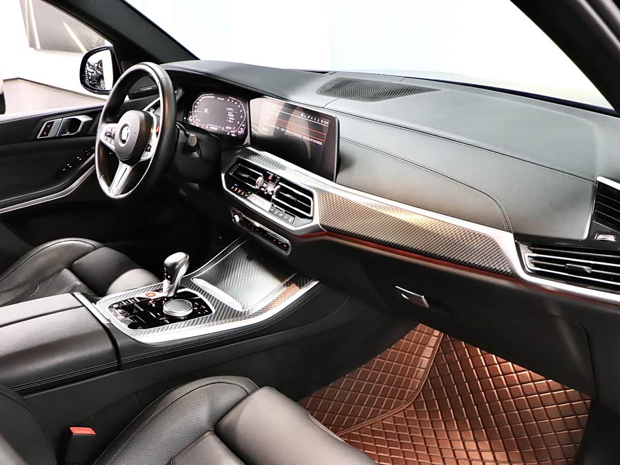 BMW X5 M 2022 car image #16