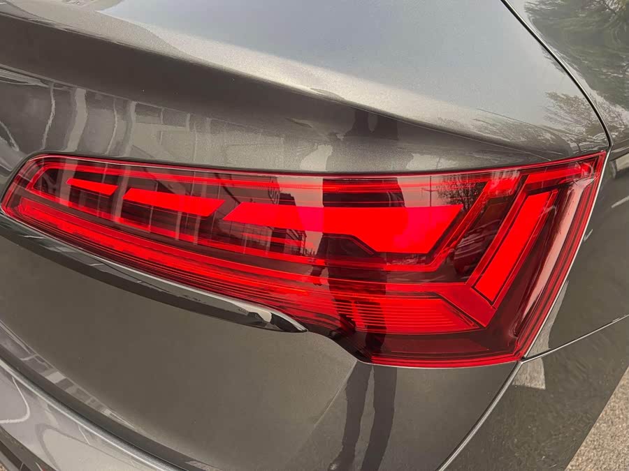 Audi Q5L Sportback 2021 car image #16