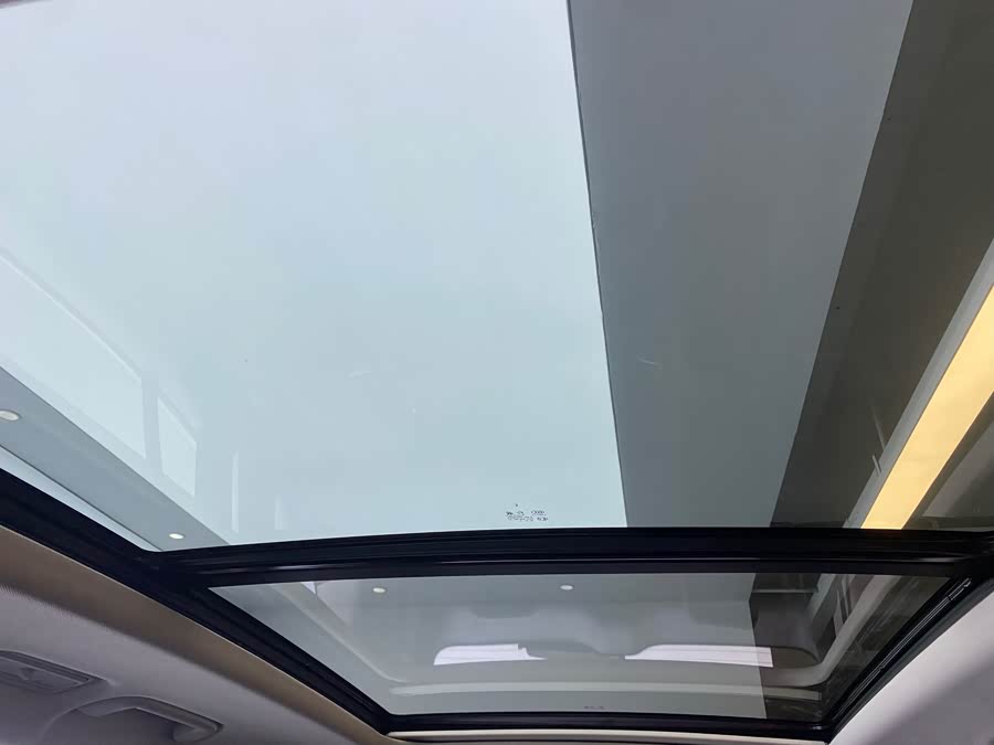 HongQi HS7 PHEV 2024 #16 HongQi HS7 PHEV 2024 car image #16