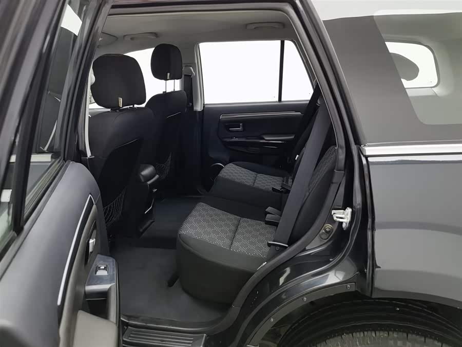 Haval H5 Class 2013 car image #16