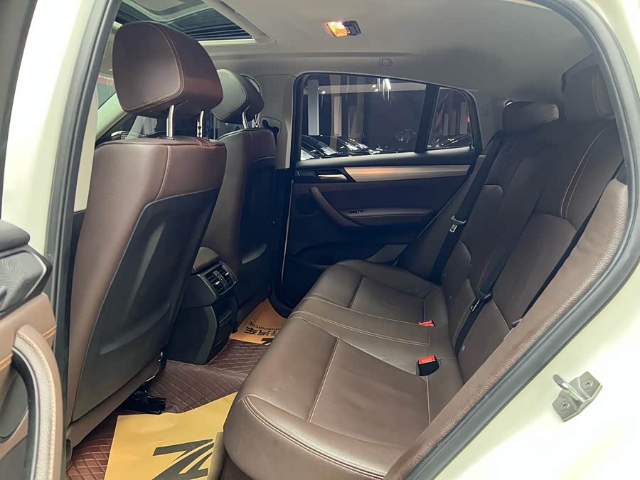 BMW X4 2018 صورة سيارة #16