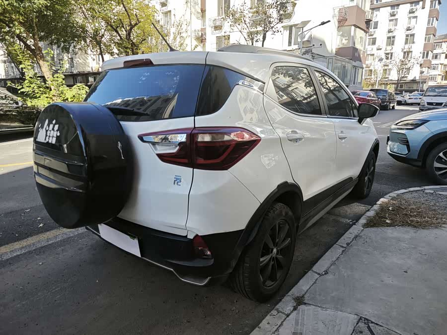 BYD Yuan New Energy 2019 car image #16