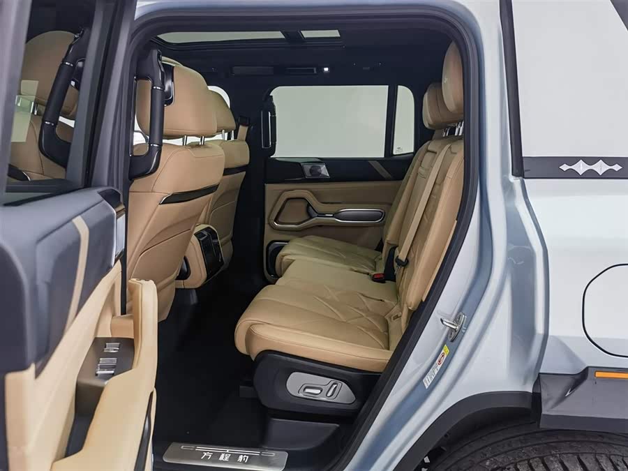 FangChengBao Leopard 8 2024 car image #16