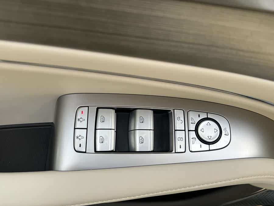 Denza N7 2024 #16 Denza N7 2024 car image #16