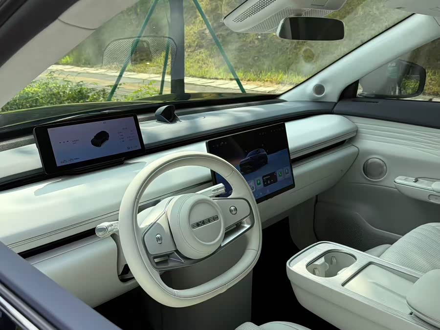 Exceed Stellar Era ET 2024 car image #16