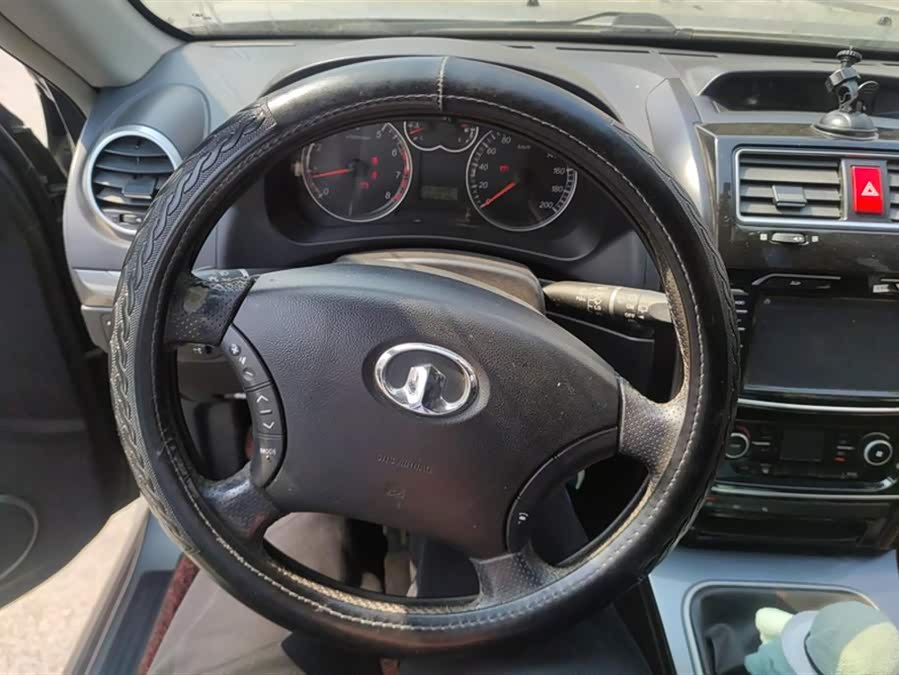 Haval H5 Class 2015 car image #16