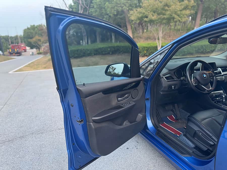 BMW 2 Series Tourer 2018 #16 BMW 2 Series Tourer 2018 immagine di auto #16