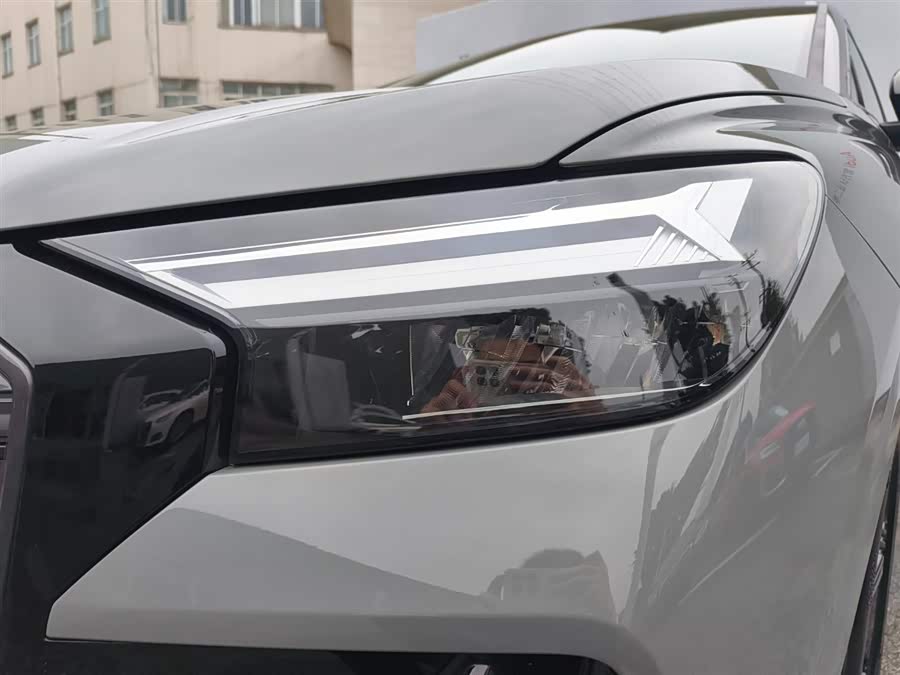 Audi Q4 e-tron 2024 #16 Audi Q4 e-tron 2024 صورة سيارة #16