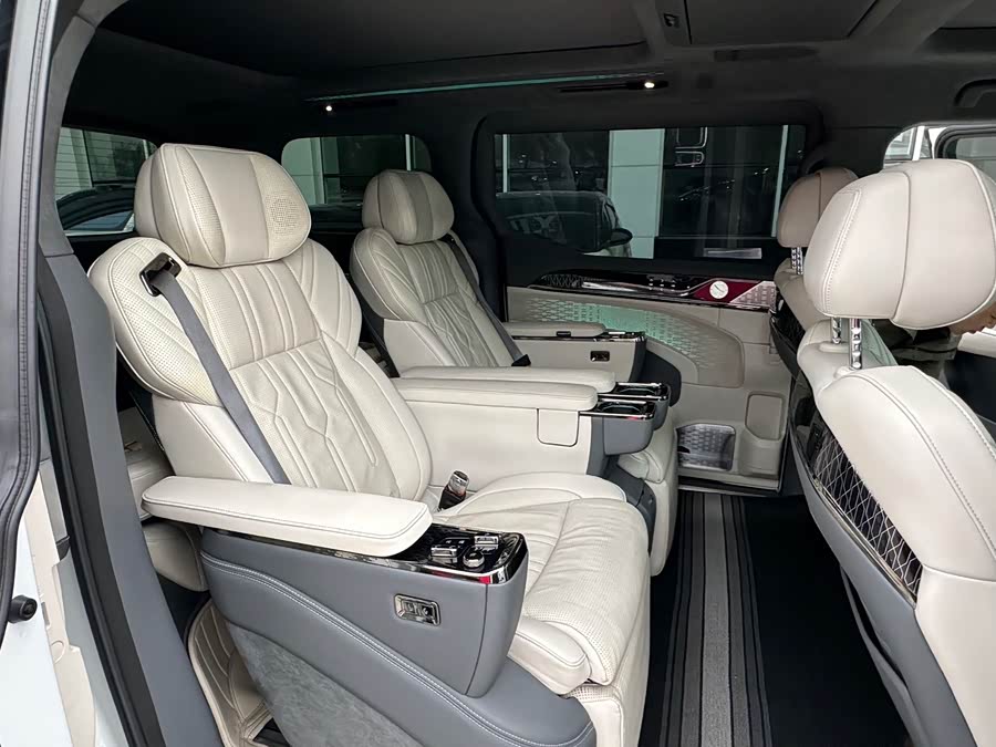 Volkswagen Phideon 2023 immagine di auto #16