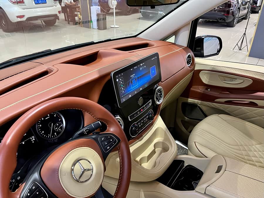 Mercedes-Benz Vito 2023 #16 Mercedes-Benz Vito 2023 car image #16