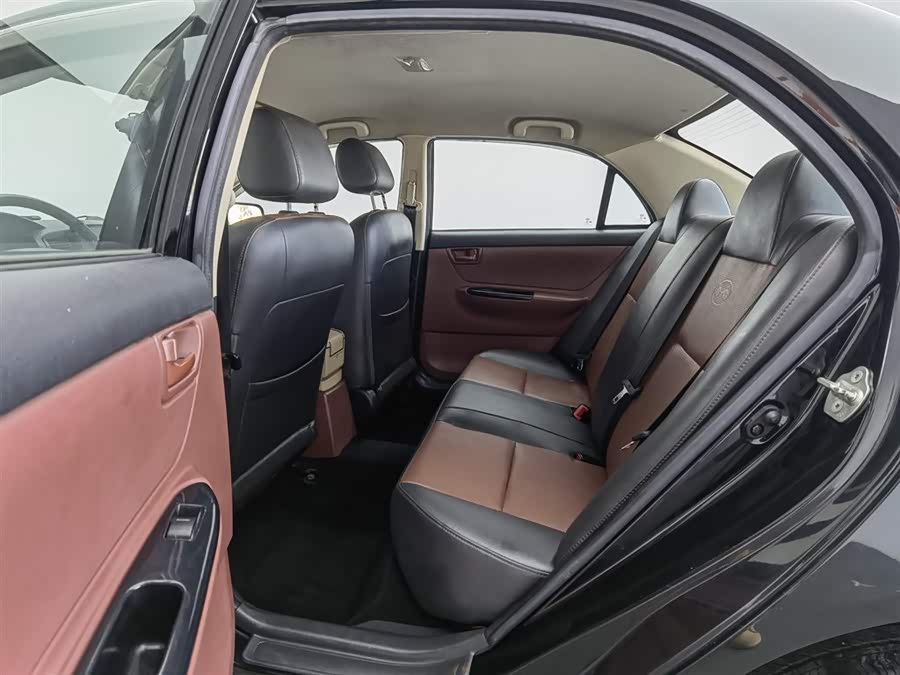 BYD F3 2018 immagine di auto #16