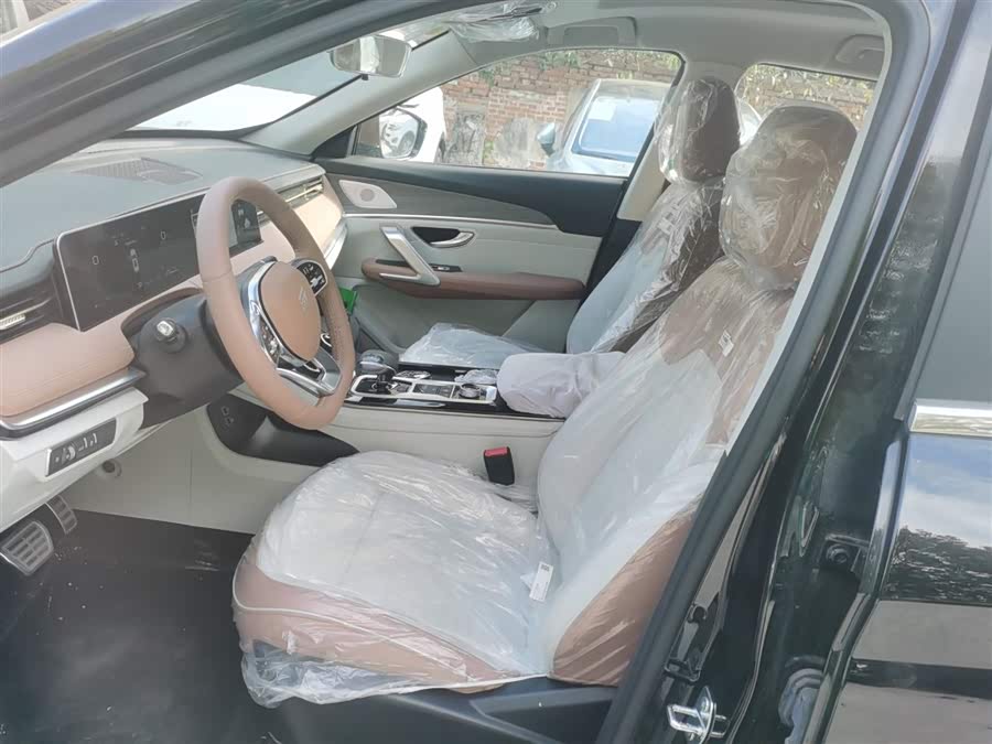 Jetour X70 C-DM 2025 #16 Jetour X70 C-DM 2025 car image #16