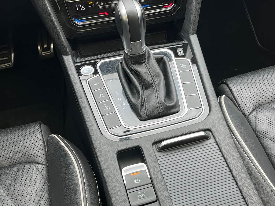 Volkswagen Magotan GTE 2023 car image #16