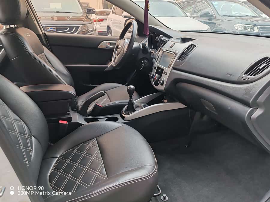 Kia Forte 2014 immagine di auto #16