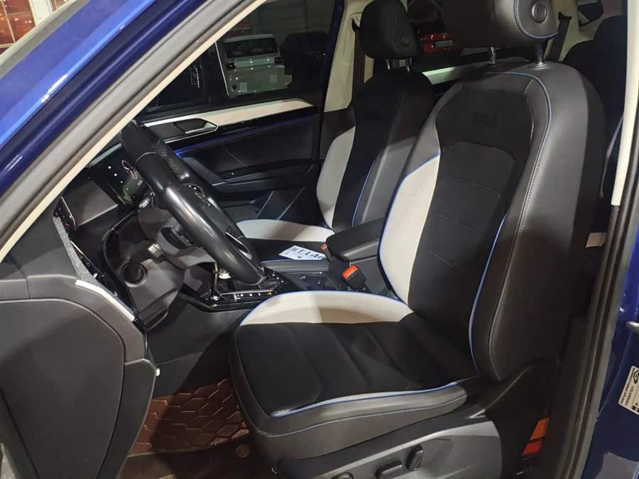 Volkswagen Tayron GTE 2020 #16 Volkswagen Tayron GTE 2020 car image #16