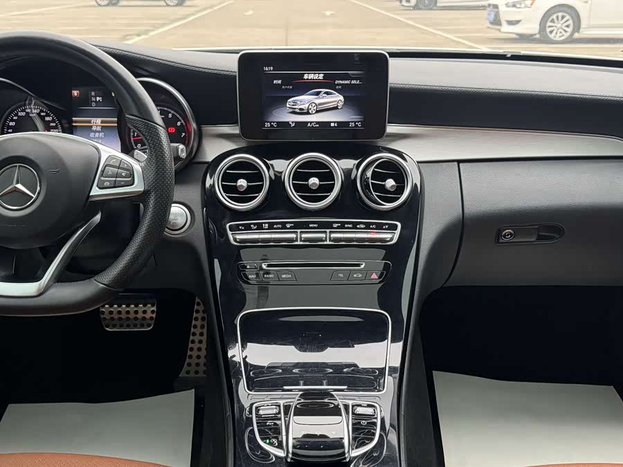 Mercedes-Benz C Class (Imported) 2016 изображение автомобиля #16