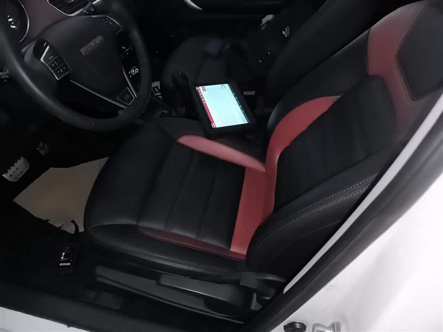 Haval H1 2015 изображение автомобиля #16