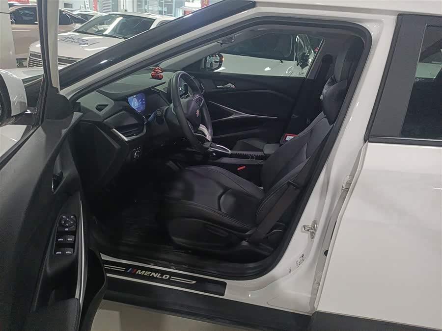 Chevrolet Charm 2024 car image #16