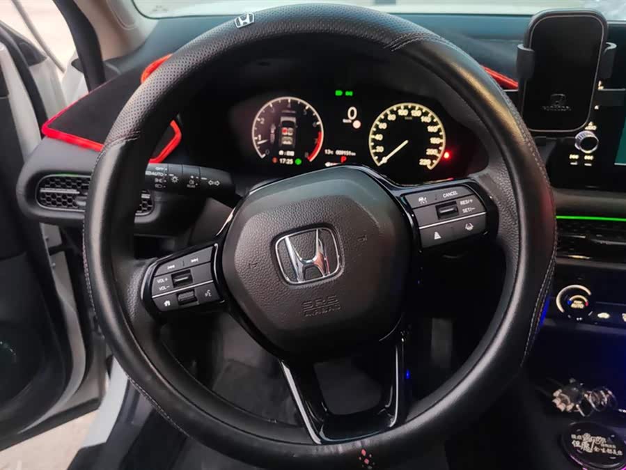 Honda HR-V 2024 car image #16