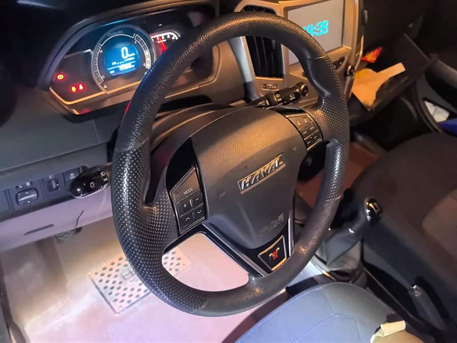 Haval H1 2016 #16 Haval H1 2016 car image #16