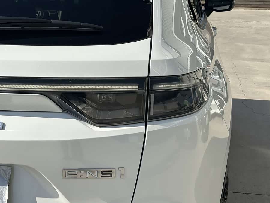 Honda e:NS1 2023 immagine di auto #16