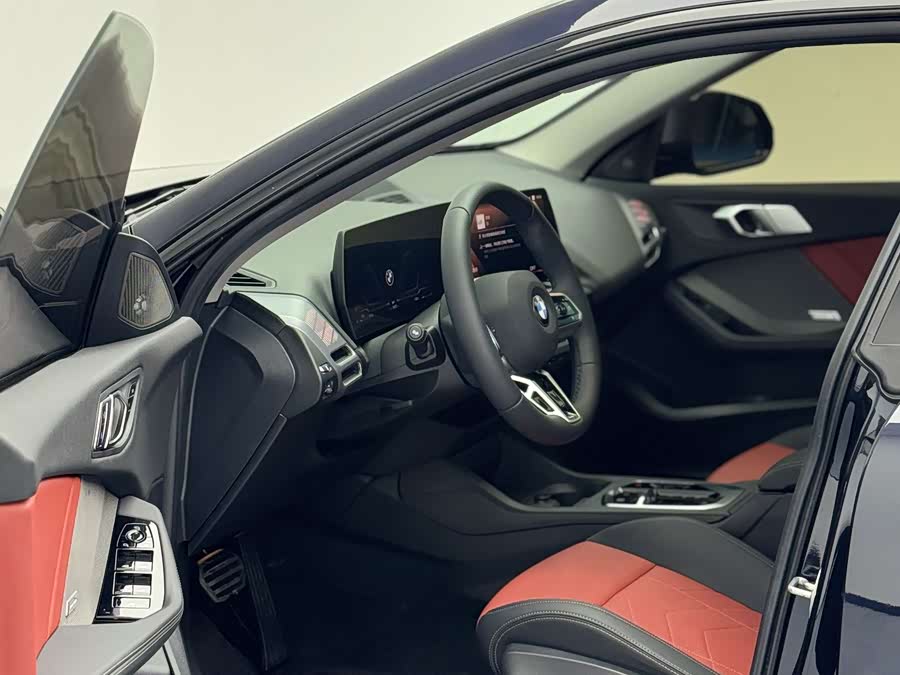 BMW 2 Series 2025 #16 BMW 2 Series 2025 car image #16