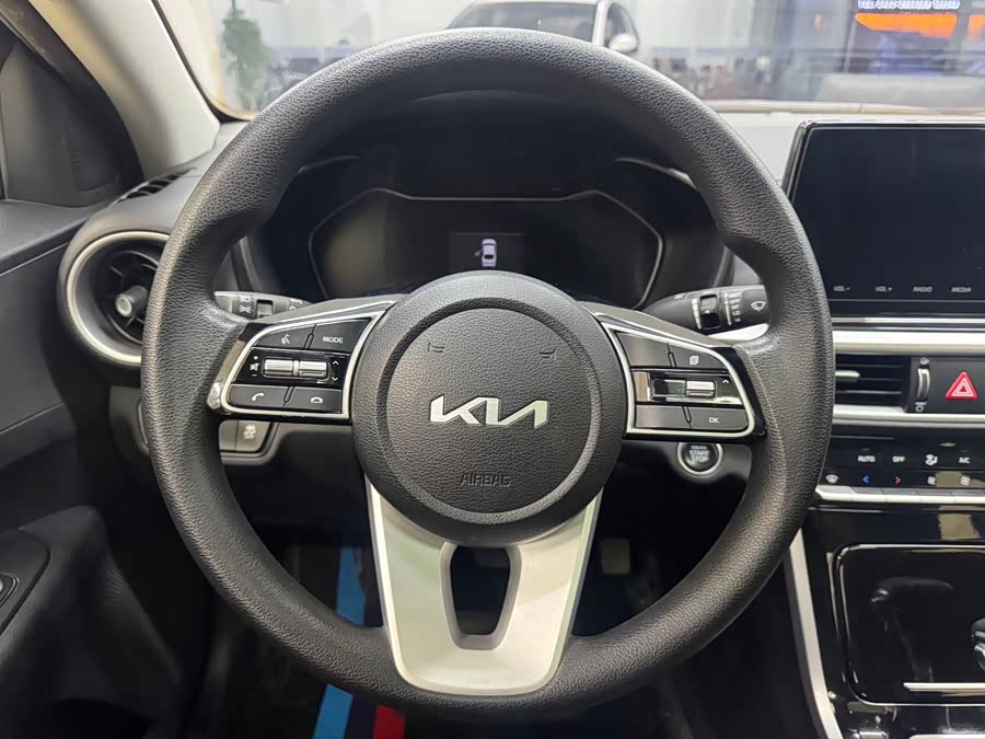 Kia K3 2021 #16 Kia K3 2021 car image #16