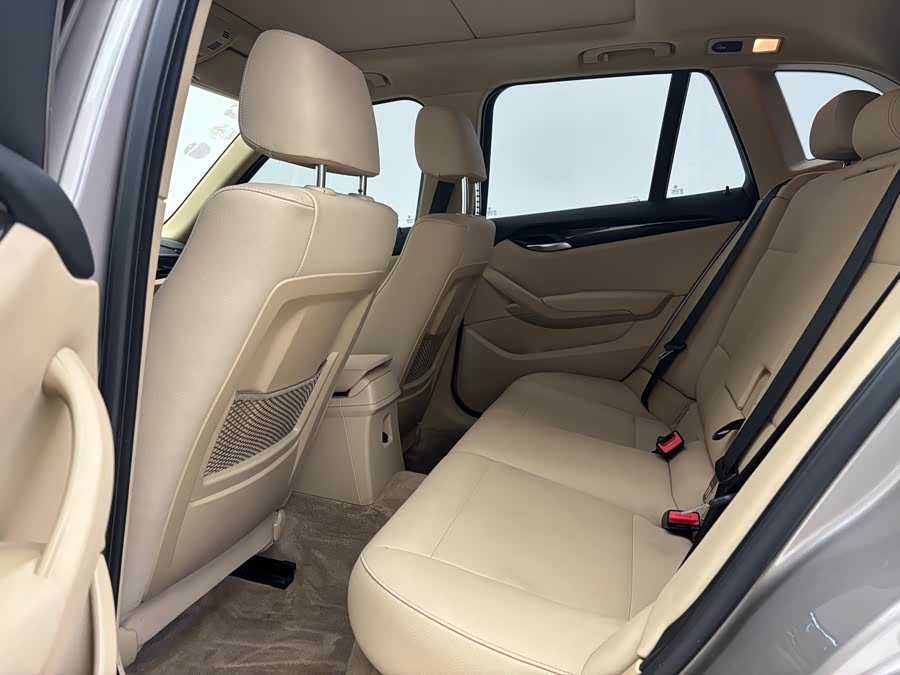 BMW X1 (Imported) 2012 #16 BMW X1 (Imported) 2012 car image #16