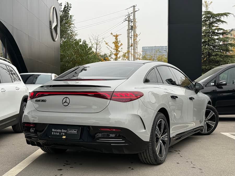 Mercedes-Benz EQE Class 2023 #16 Mercedes-Benz EQE Class 2023 car image #16