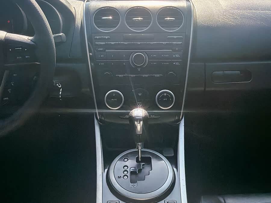 Mazda CX-7 (Imported) 2010 car image #16