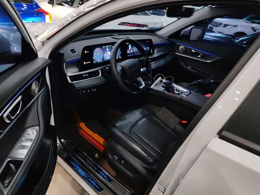 Chery Tiggo 8 PRO New Energy 2025 car image #16