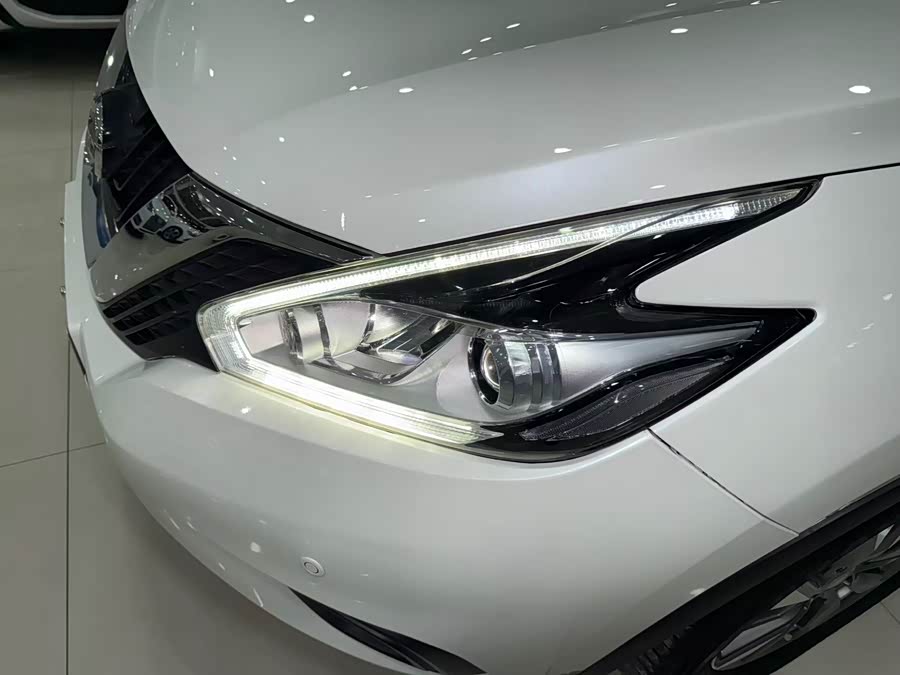 日产 楼兰 2018 汽车图片 #16