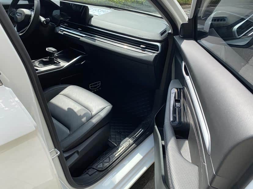 GEELY Emgrand 2022 #16 GEELY Emgrand 2022 car image #16