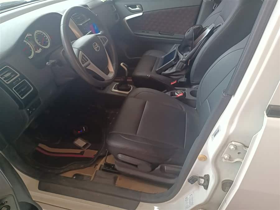 Suzuki Liana A6 2014 immagine di auto #16