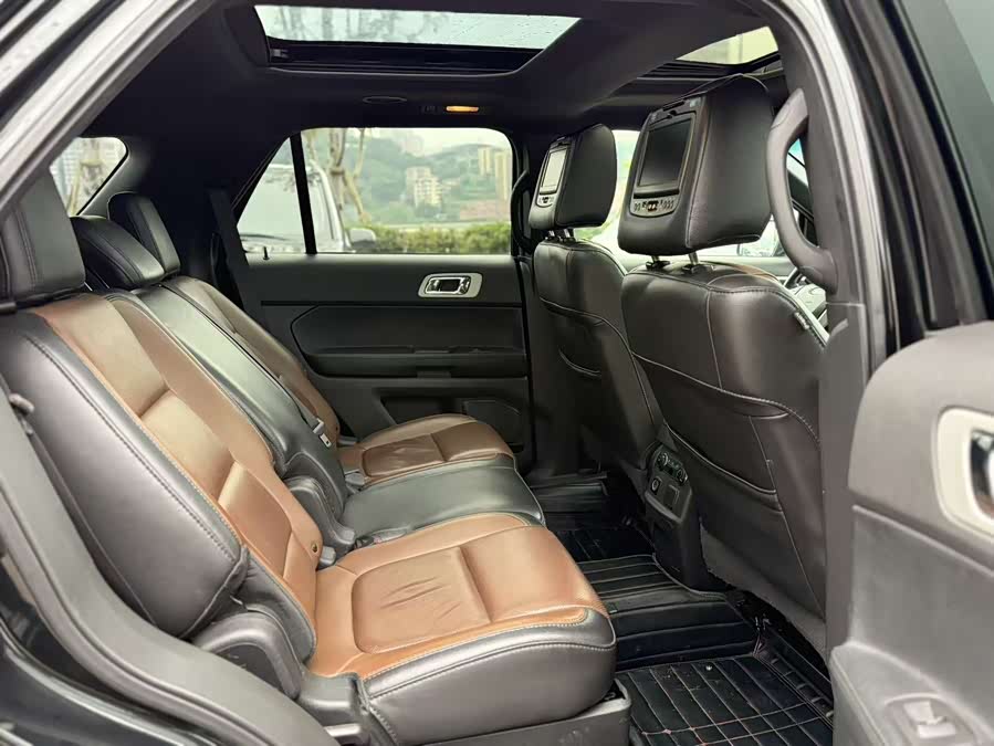 Ford Explorer (Imported) 2014 car image #16