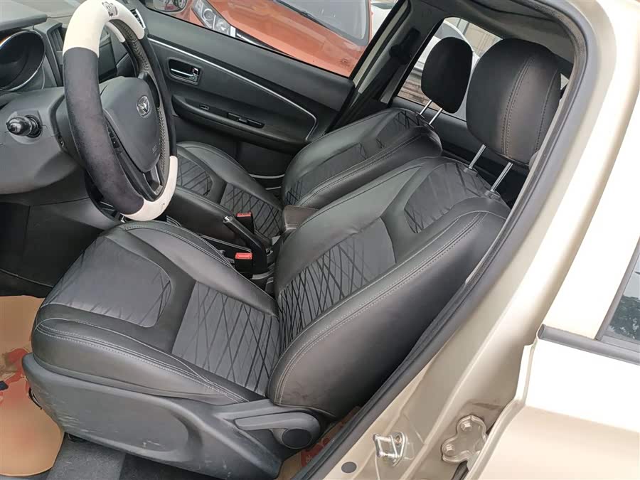 Kaiyi E3 2018 car image #16