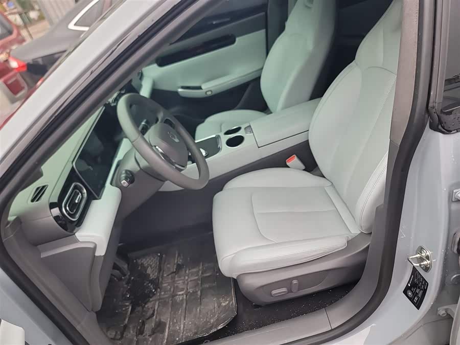 零跑汽车 零跑C01 2024 汽车图片 #16