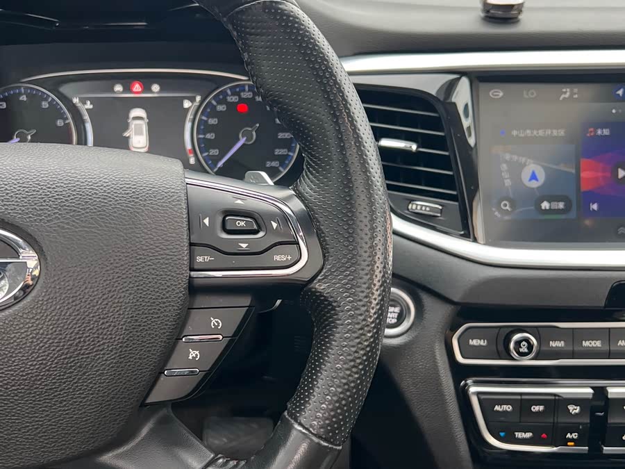 GAC Trumpchi GS7 2018 car image #16