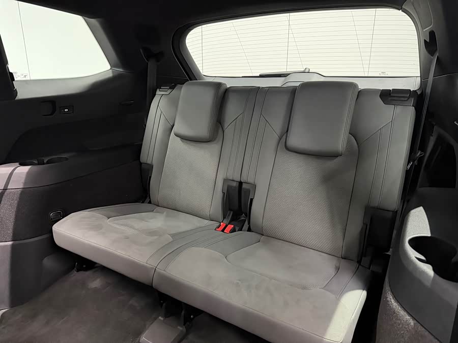 Audi Q6 2024 imagem de carro #16