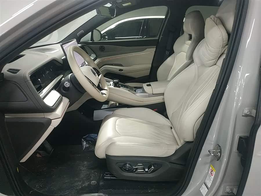 Denza N7 2023 صورة سيارة #16