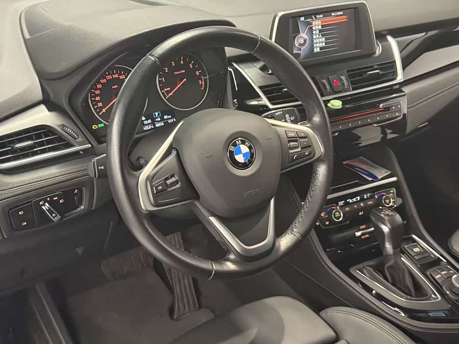 BMW 2 Series Tourer (Imported) 2015 #16 BMW 2 Series Tourer (Imported) 2015 car image #16