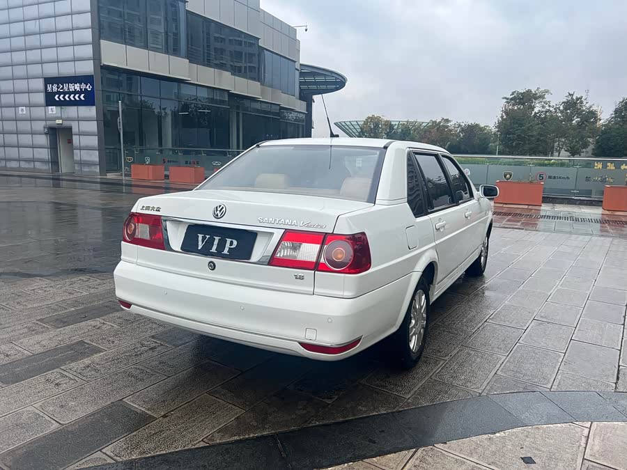 Volkswagen Santana Vista 2012 car image #16