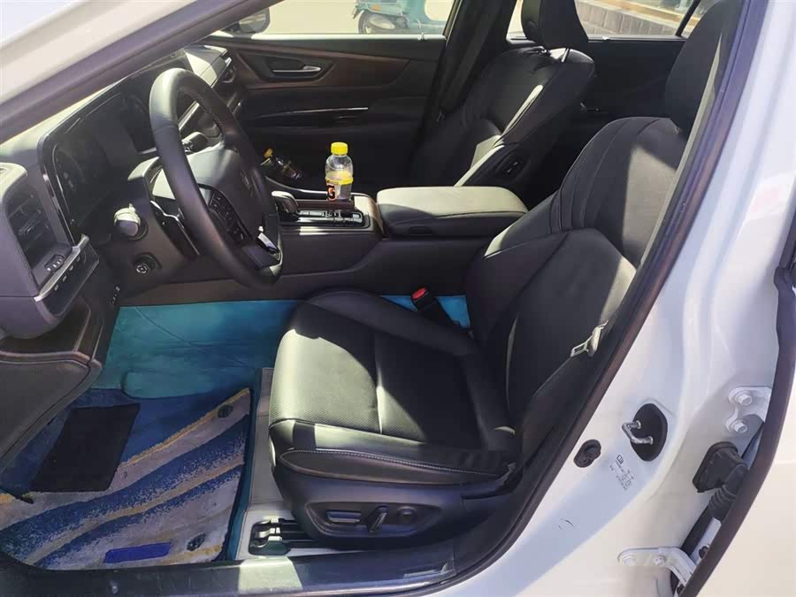 Toyota Crown 2024 immagine di auto #16