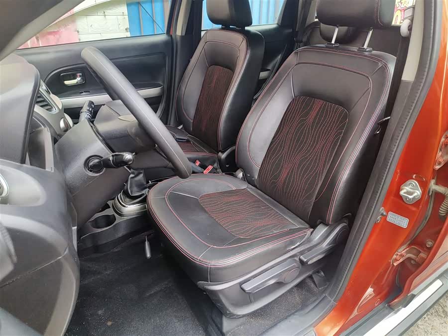 Great Wall M4 2014 imagem de carro #16