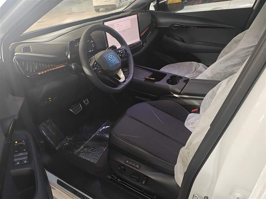 Volkswagen ID.UNYX 06 2025 imagem de carro #16