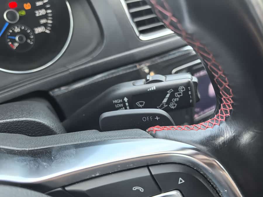 Volkswagen Cross Lavida 2014 immagine di auto #16