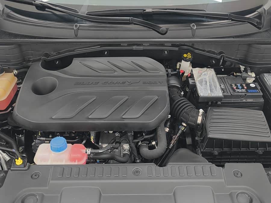 Changan UNI-T 2021 car image #16